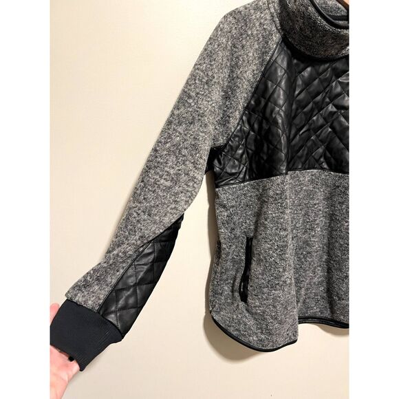 Abercrombie & Fitch Black and Gray Quilted Sweatshirt - Picture 3 of 8